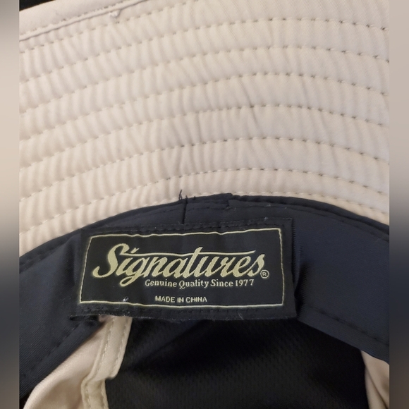 Signatures Golf Hat - Picture 3 of 3